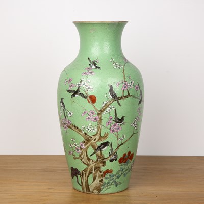 Lot 467 - Green and enamel vase Chinese, 19th Century...