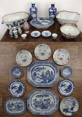 Lot 482 - Group of porcelain Chinese 18th/19th Century,...