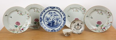 Lot 493 - Group of pieces Chinese, 18th Century...