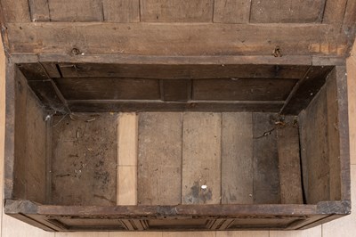 Lot 317 - A 17th century oak coffer