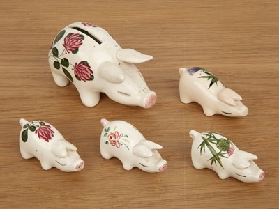 Lot 248 - Jan Plichta, Weymss ware group of five ceramic...
