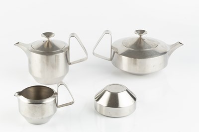 Lot 798 - Robert Welch for Old Hall Alveston tea set...