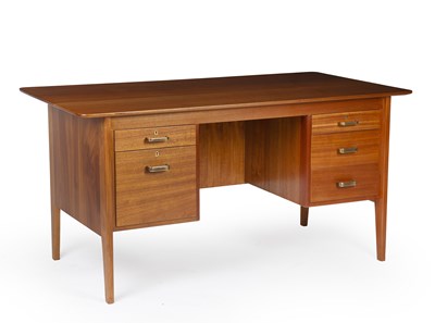 Lot 811 - Gordon Russell desk 76cm high, 152cm wide.