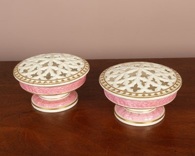 Lot 247 - A pair of Granger & Co Worcester potpourri bowls