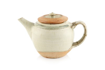 Lot 512 - Richard Batterham (1936-2021) Teapot stoneware,...