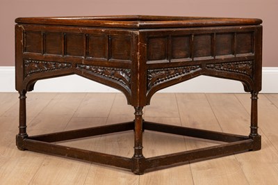 Lot 400 - An oak diamond shaped planter