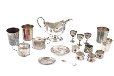 Lot 629 - A collection of silver, comprising a George...