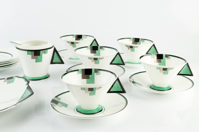 Lot 735 - Eric Slater (1902-1984) for Shelley Art Deco...