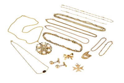 Lot 364 - A collection of jewellery, to include a...