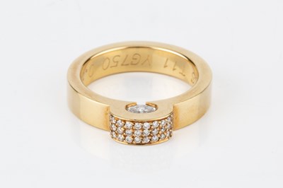 Lot 250 - A diamond dress ring, designed as a concave...