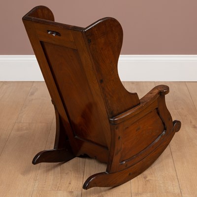 Lot 186 - A mahogany child's 'shepherd chair'