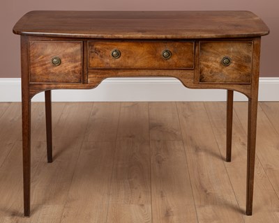 Lot 136 - A mahogany side table