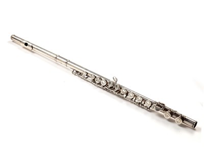 Lot 101 - A Yamaha flute, No. YFL2255, cased