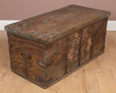 Lot 1152 - An antique painted pine Swedish trunk