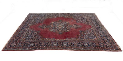 Lot 248 - A 20th century machine woven Kashan carpet