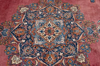 Lot 1317 - A 20th century machine woven Kashan carpet