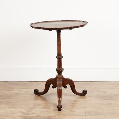Lot 26 - Mahogany Chippendale style occasional table...