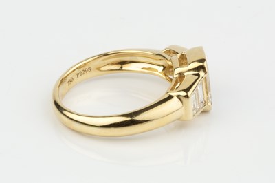 Lot 261 - A diamond five stone ring, the principal...