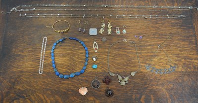 Lot 299 - Collection of miscellaneous jewellery to...