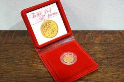 Lot 317 - Queen Elizabeth II proof half sovereign dated...