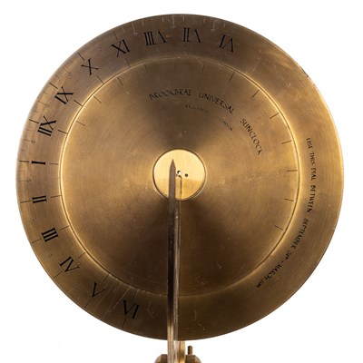 Lot 1304 - A Brookbrae Universal Sun Clock