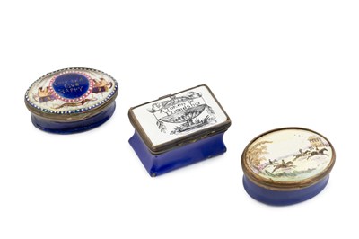 Lot 541 - An 18th century enamel rectangular patch box,...