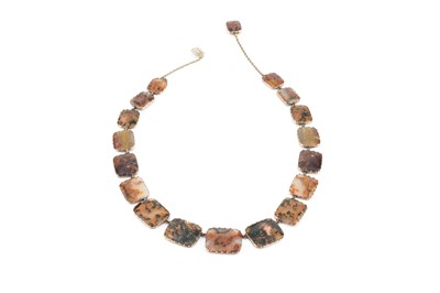 Lot 61 - An agate panel necklace, designed as a line of...