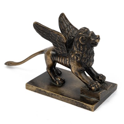 Lot 277 - An antique Grand Tour bronze model of The Lion of St Mark