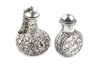 Lot 520 - An Edwardian silver scent bottle case, relief...