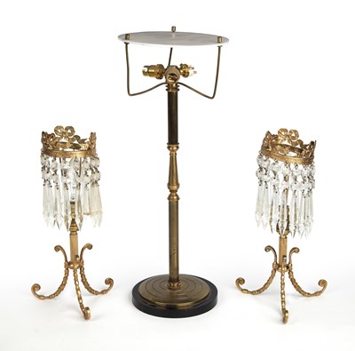 Lot 114 - A collection of three lamps