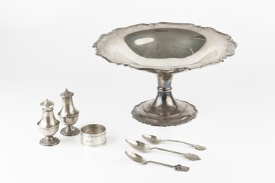 Lot 339 - An Edwardian silver tazza, with shaped border...