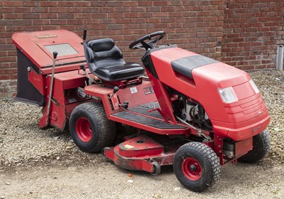 Lot 1492 - A Countax K14 Twin 107cm cut, ride-on lawn mower