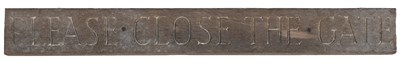 Lot 1423 - A carved wood 'Please close the gate' sign