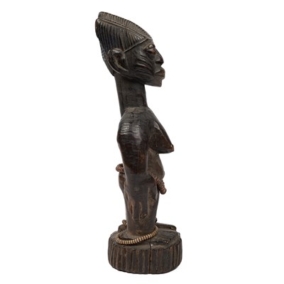 Lot 669 - A Yoruba female figure