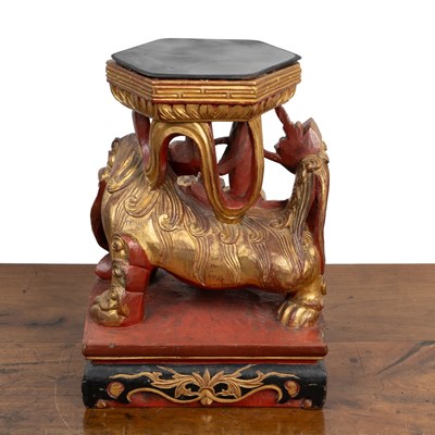 Lot 537 - A Chinese carved gilt and painted sculpture stand