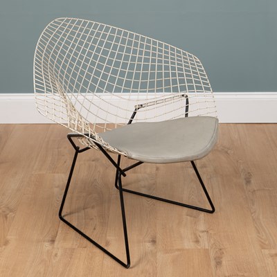Lot 1056 - A Knoll Bertoia Diamond armchair