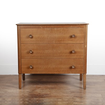 Lot 6 - Gordon Russell (1892-1980) of Broadway walnut,...