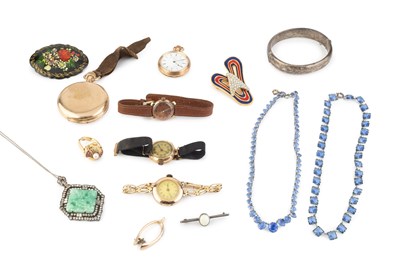 Lot 402 - A collection of jewellery, to include two 9ct...