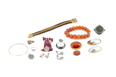 Lot 410 - A collection of antique and later jewellery,...