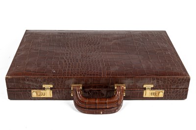 Lot 369 - A Renzo Romagnoli cased backgammon set