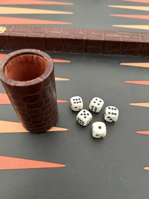 Lot 369 - A Renzo Romagnoli cased backgammon set