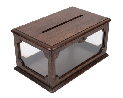 Lot 262 - An Edwardian country house oak letterbox