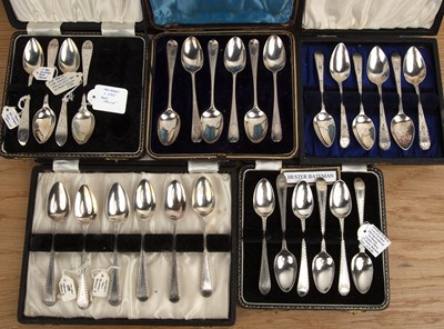 Lot 351 - Collection of various cased silver spoons to...