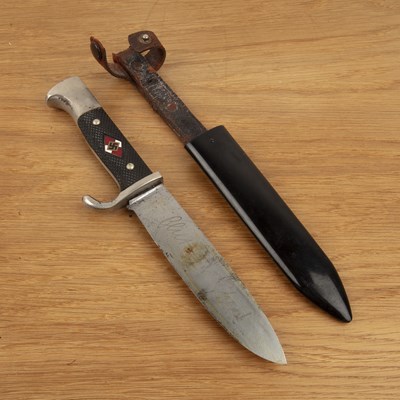 Lot 298 - Hitler Youth knife the blade engraved 'Blut...
