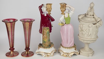 Lot 231 - A collection of ceramics and glass ornaments