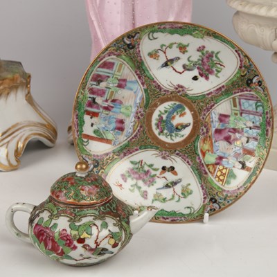 Lot 231 - A collection of ceramics and glass ornaments