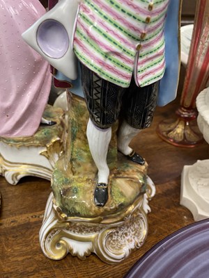 Lot 231 - A collection of ceramics and glass ornaments