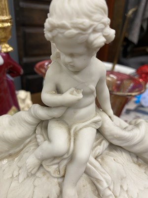 Lot 231 - A collection of ceramics and glass ornaments