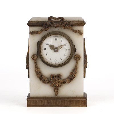 Lot 299 - An early 20th century French white marble and gilt metal timepiece