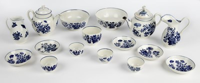 Lot 543 - An 18th century Worcester first period 'Three Flowers' pattern porcelain tea service